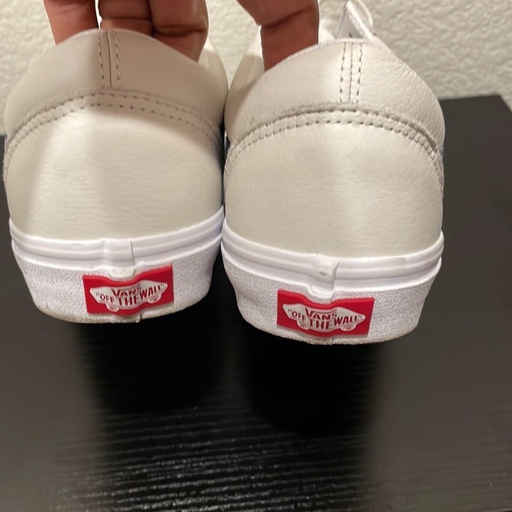 Used Vans - Picture 3 of 4